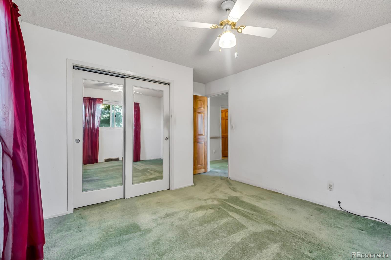 754 Highway 86 Elizabeth, CO 80107 - Photo 33 of 47 wooden floor in an empty room