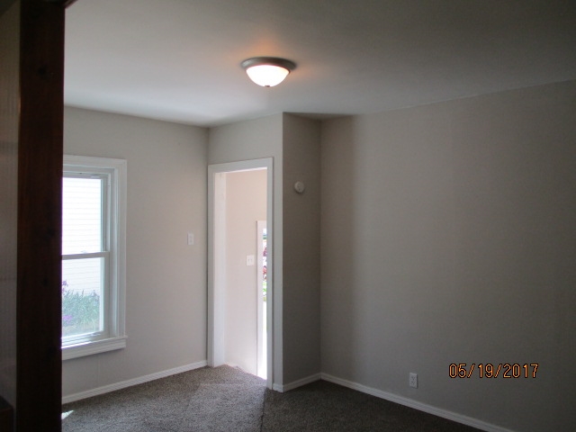 1044 Master Drive Decatur, IN 46733 - Photo 8 of 16