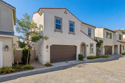 a view of building with street