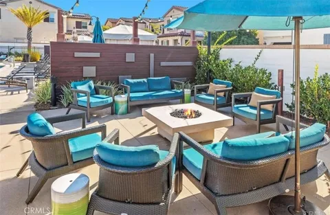 a picture of a city view