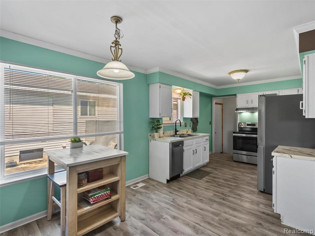 47080 Greenview Road Utica, MI 48317 - Photo 6 of 27