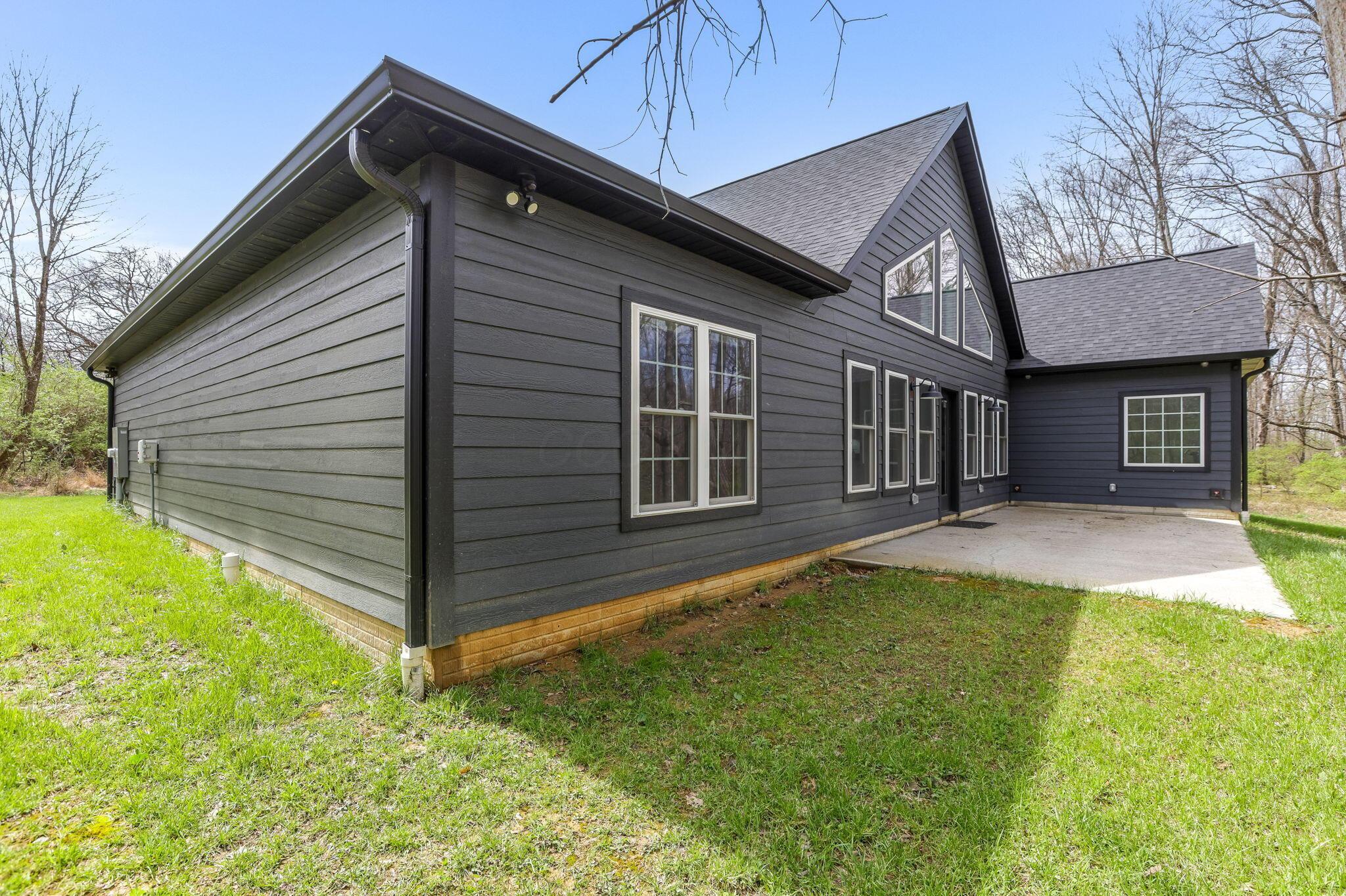 271 Alan Way Lithopolis, OH 43136 - Photo 57 of 72 56-web-or-mls-939A9269