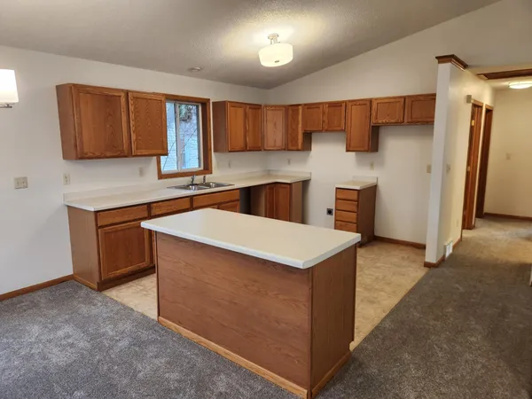 $154,900 | 1009 1st Avenue Southwest, Austin, MN 55912