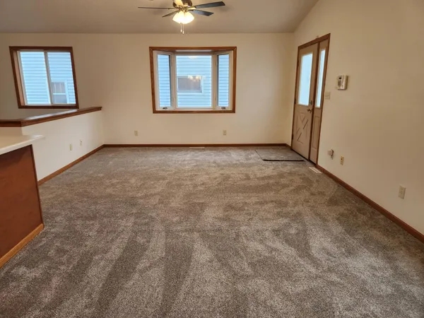 $154,900 | 1009 1st Avenue Southwest, Austin, MN 55912