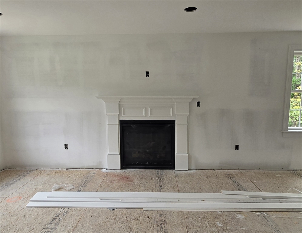 6 Adams Road Townsend, MA 01469 - Photo 14 of 20