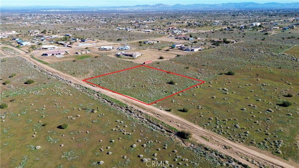 2 Buttemere Road Phelan, CA 92371 - Photo 13 of 16