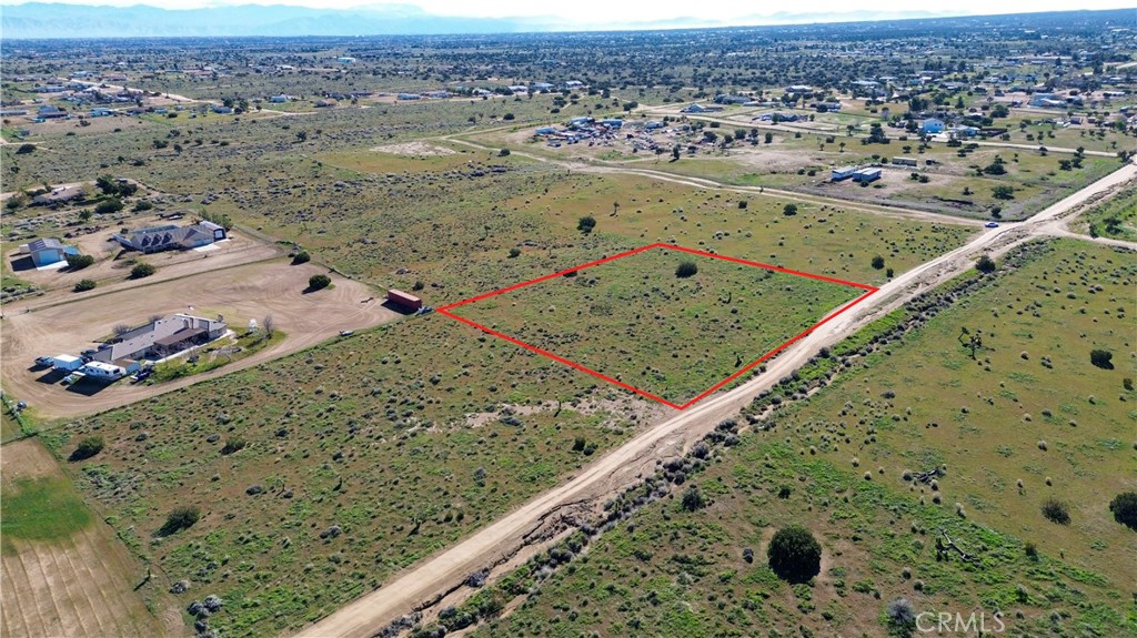 2 Buttemere Road Phelan, CA 92371 - Photo 3 of 16