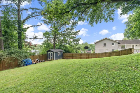 $825,000 | 5028 Briarwood Drive, Nashville, TN 37211