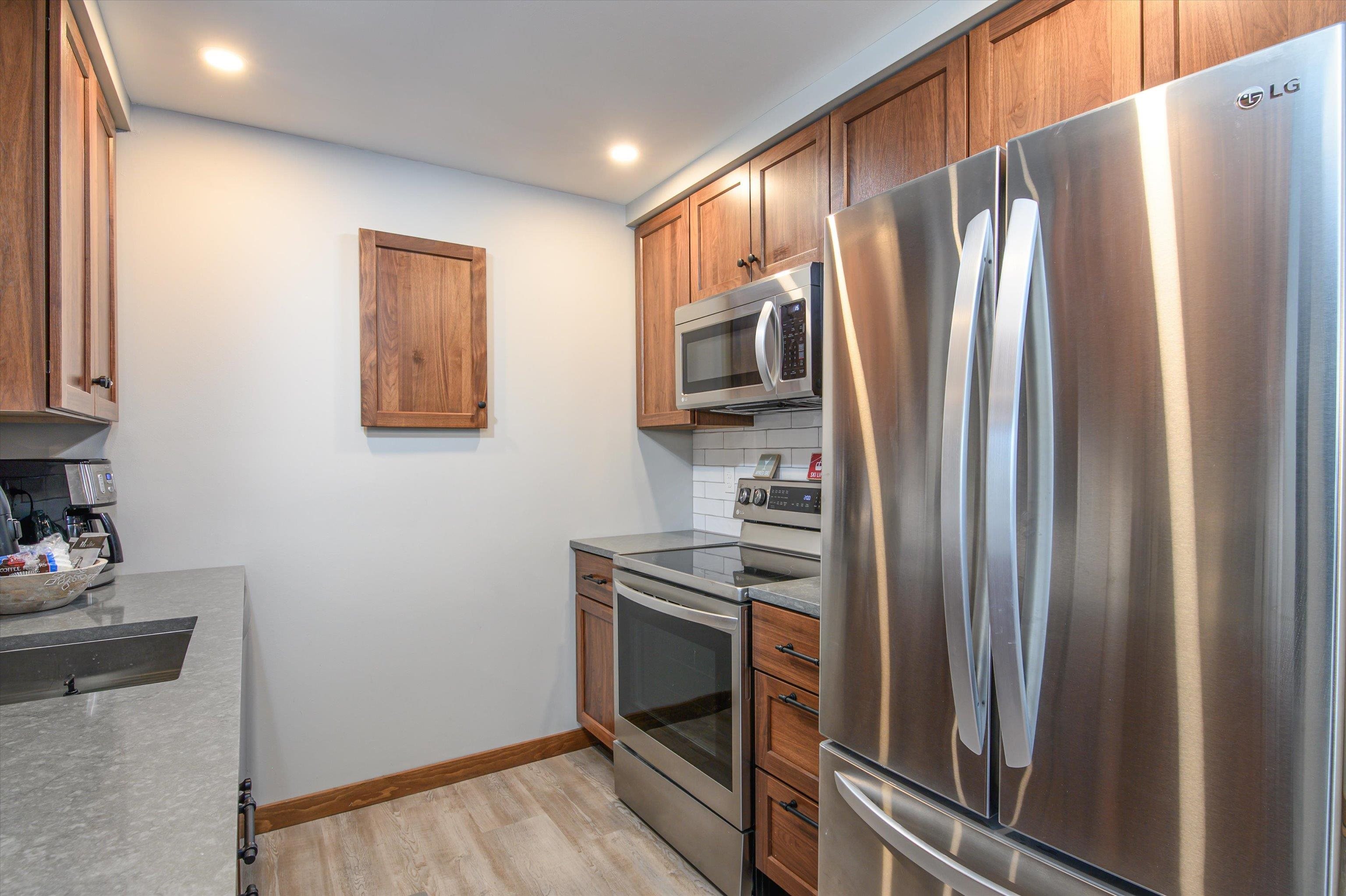 45 Kettlebrook Road, Unit J6 Ludlow, VT 05149 - Photo 11 of 35