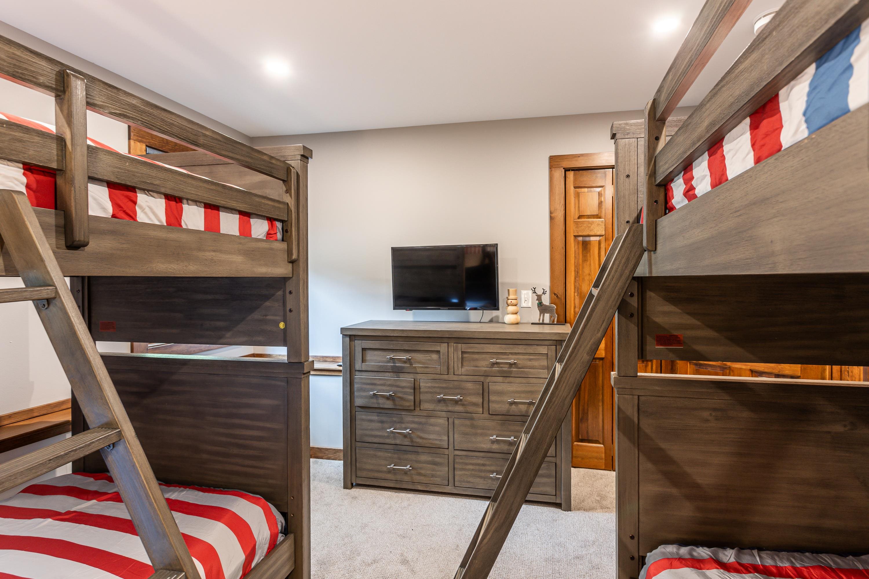 45 Kettlebrook Road, Unit J6 Ludlow, VT 05149 - Photo 17 of 35