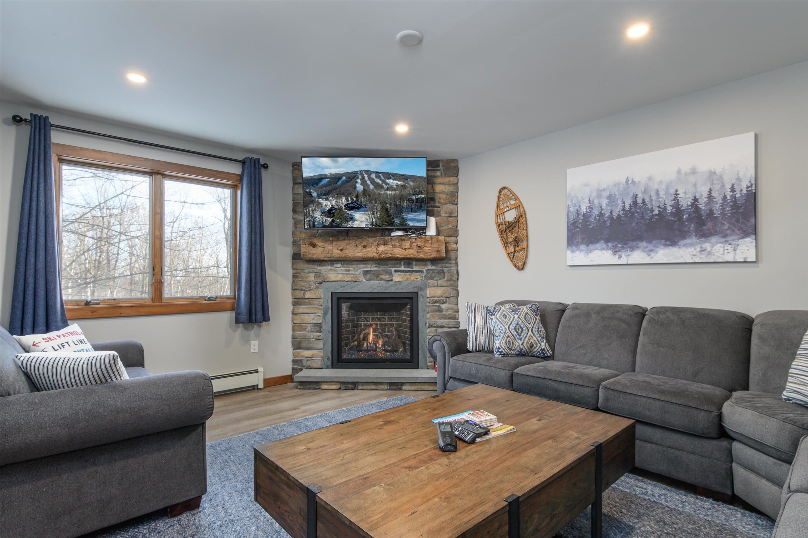 45 Kettlebrook Road, Unit J6 Ludlow, VT 05149 - Photo 3 of 35