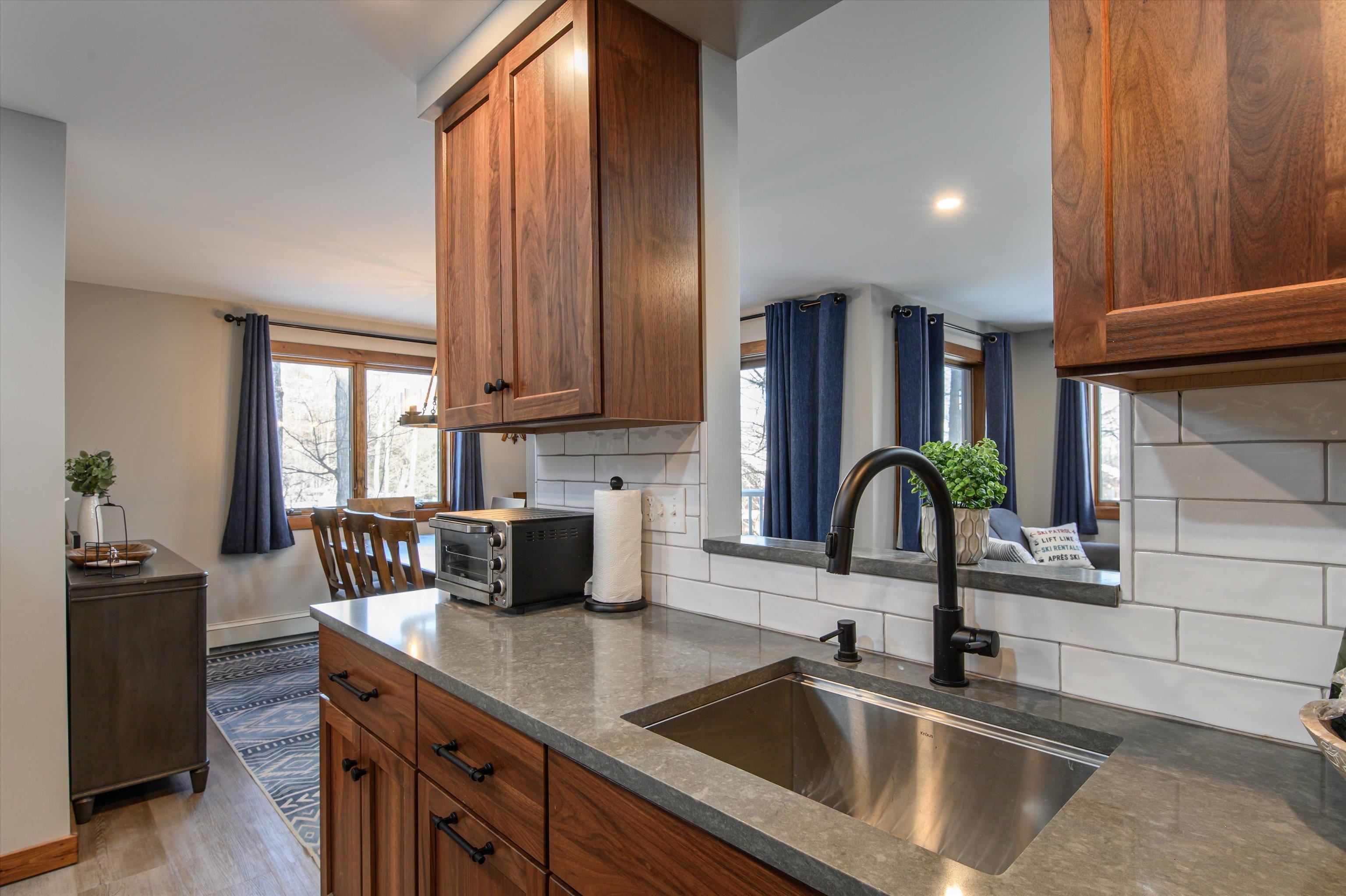 45 Kettlebrook Road, Unit J6 Ludlow, VT 05149 - Photo 9 of 35