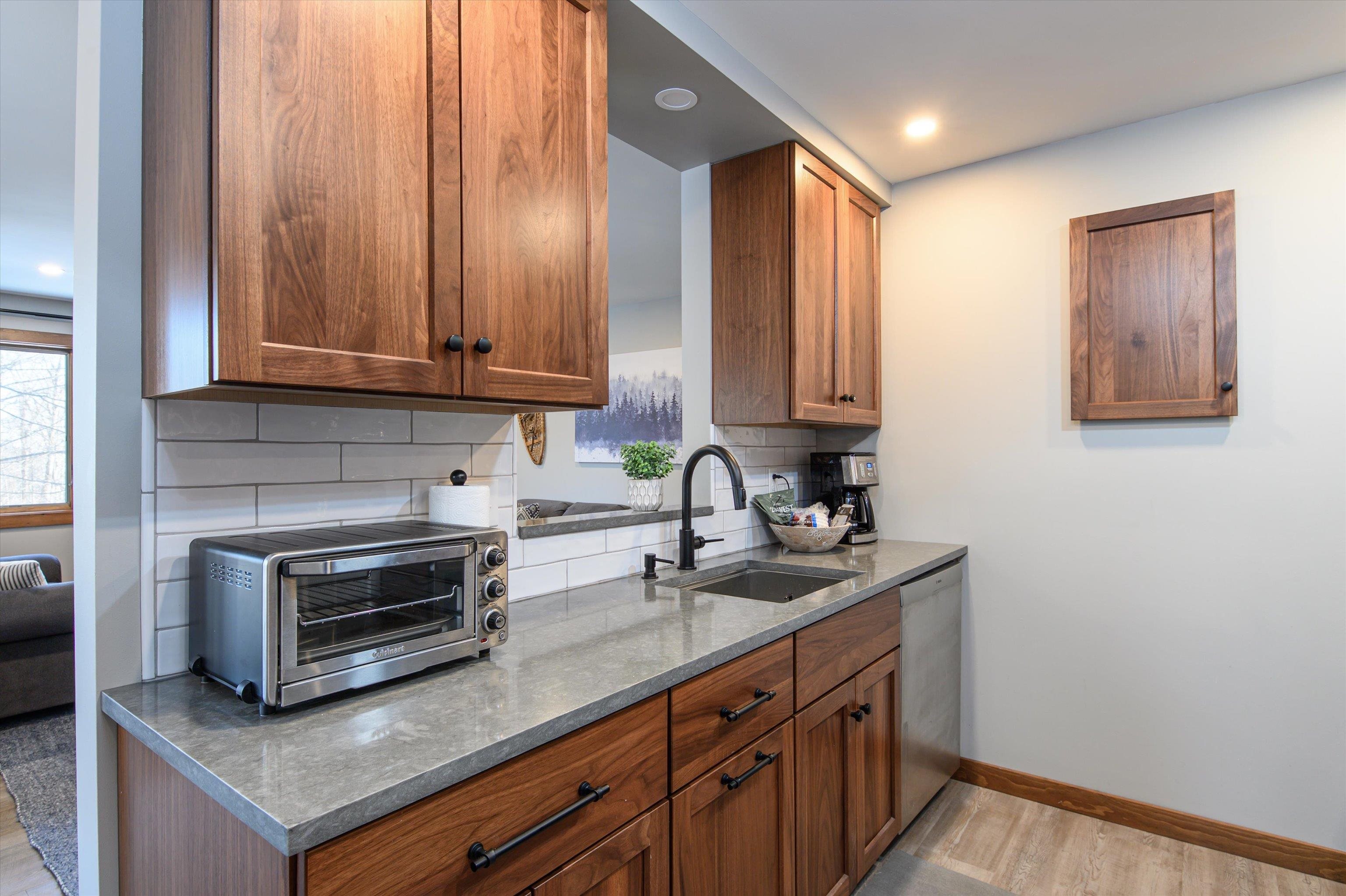 45 Kettlebrook Road, Unit J6 Ludlow, VT 05149 - Photo 10 of 35