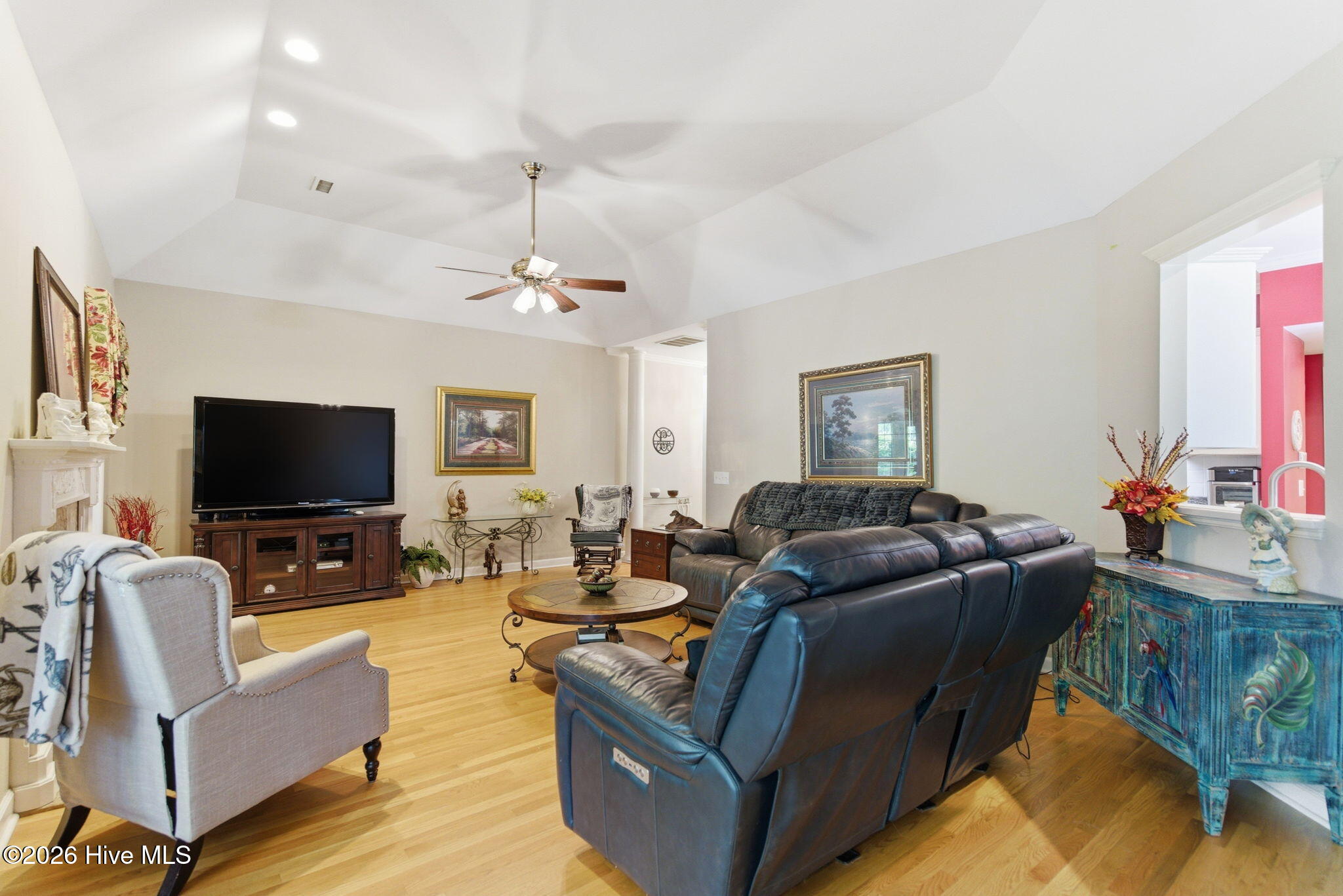 410 Whitebridge Road Hampstead, NC 28443 - Photo 8 of 94 48-web-or-mls-dsc08820