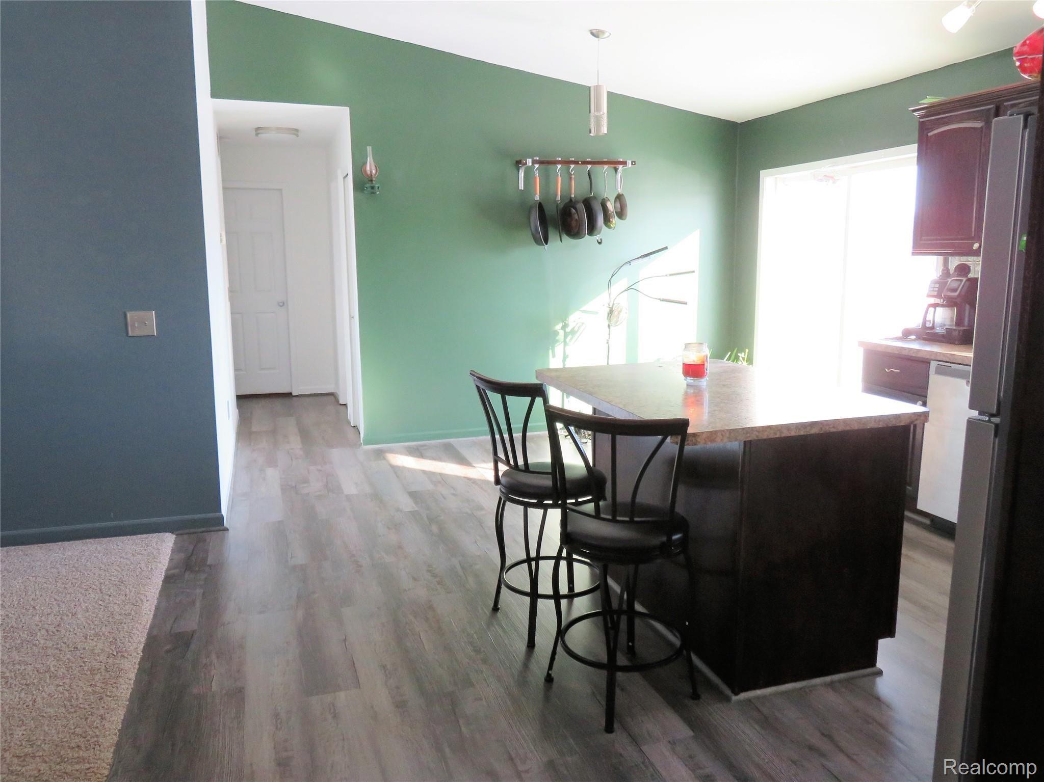 8907 Pettysville Road Pinckney, MI 48169 - Photo 7 of 22 IMG_2126.JPG