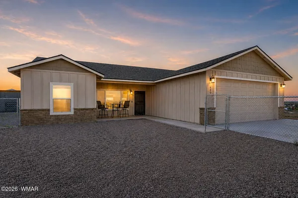 $430,000 | 660 Foothills Boulevard, Taylor, AZ 85939