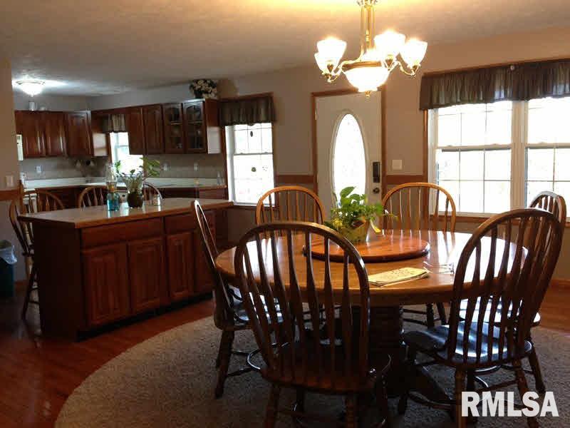 1035 Pond Ridge Road Murphysboro, IL 62966 - Photo 5 of 14 Gallery Image 5