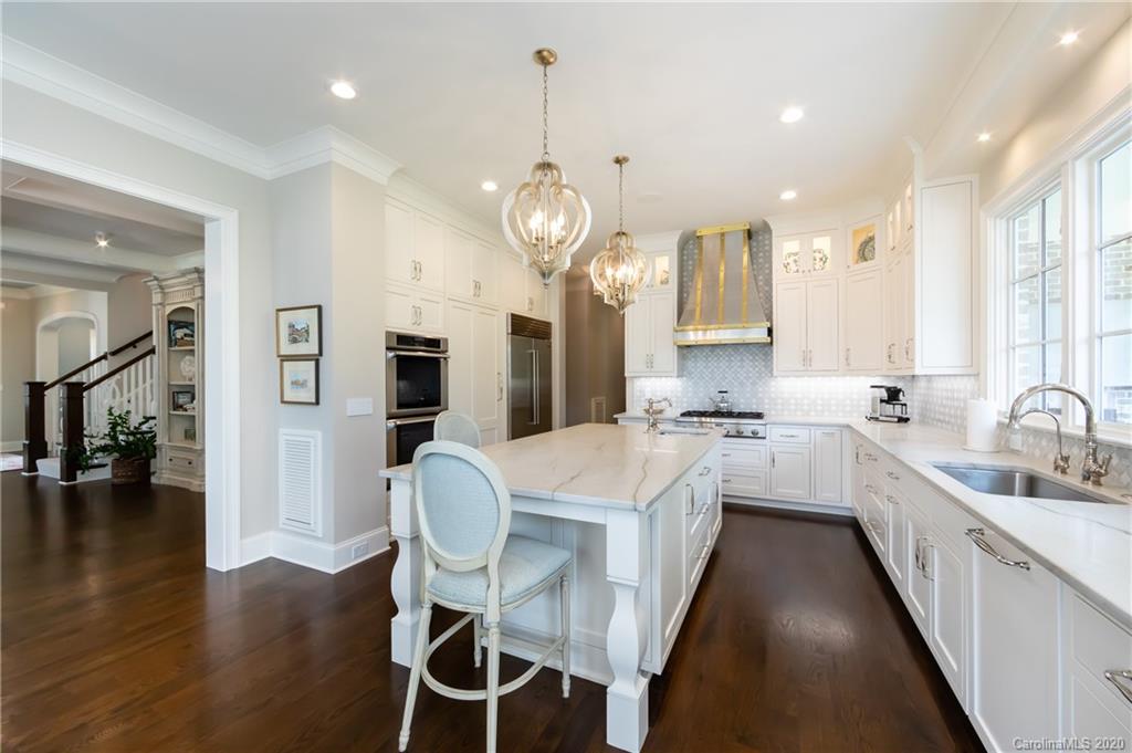 248 Meadowbrook Road Charlotte, NC 28211 - Photo 14 of 47 Gallery Image 14