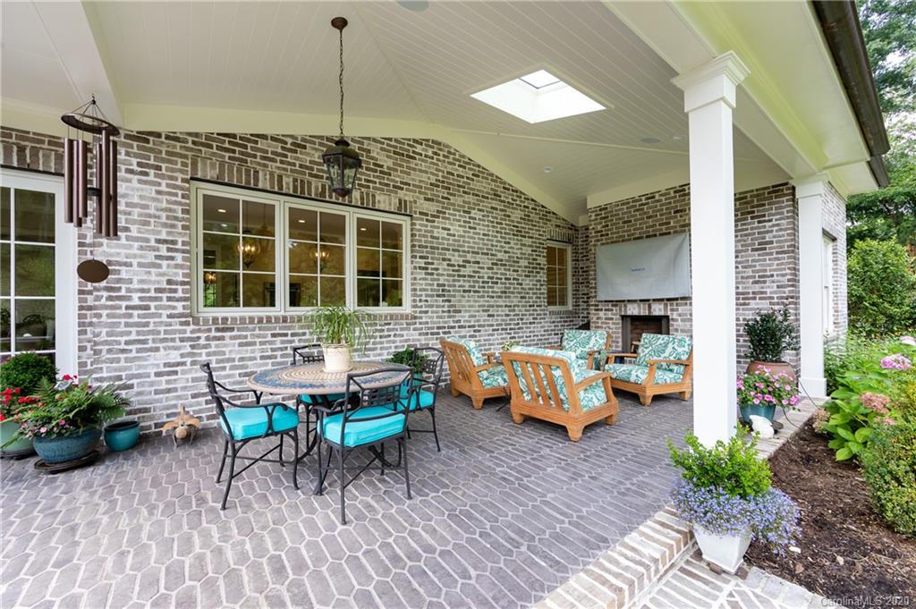 248 Meadowbrook Road Charlotte, NC 28211 - Photo 38 of 47 Gallery Image 38