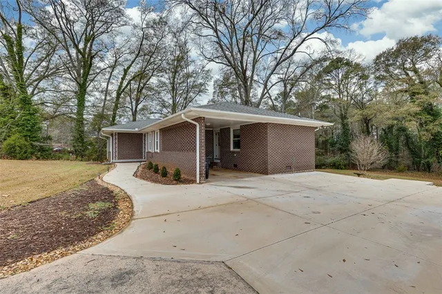 $234,900 | 208 Brentwood Circle, Anderson, SC 29625