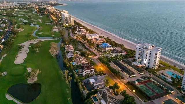 $949,000 | 1000 Longboat Club Road, Unit 204, Longboat Key, FL 34228