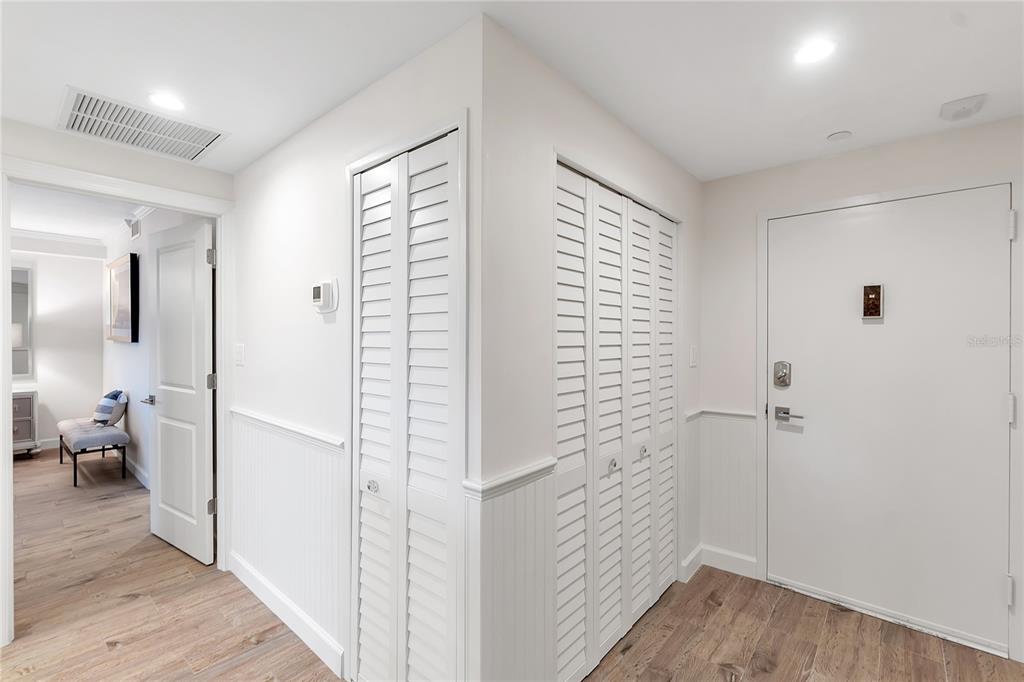 1000 Longboat Club Road, Unit 204 Longboat Key, FL 34228 - Photo 9 of 66