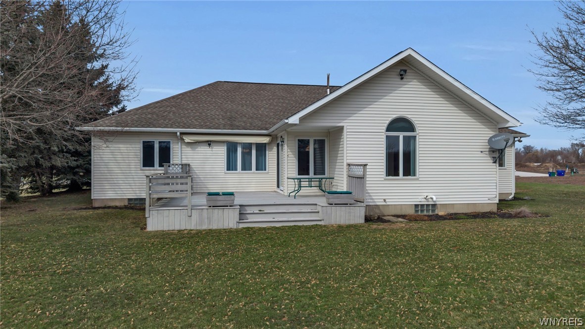 5005 Harris Hill Road Clarence, NY 14221 - Photo 2 of 38 rear