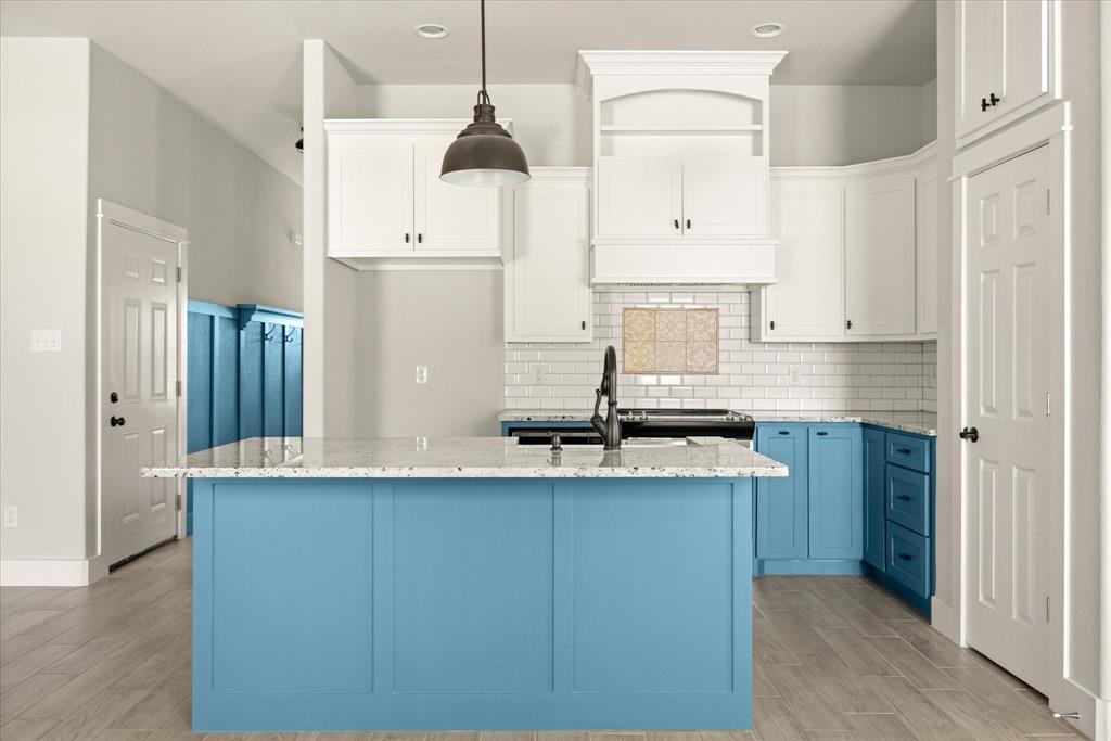 409 Cleveland Road Granbury, TX 76049 - Photo 11 of 23