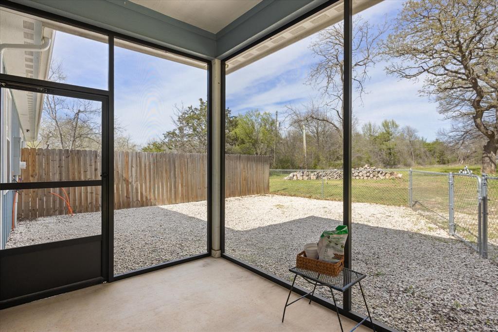 409 Cleveland Road Granbury, TX 76049 - Photo 20 of 23