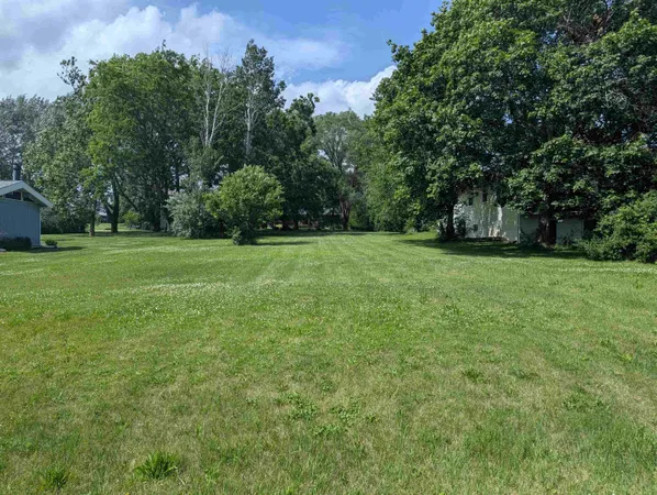 $2,000 | 1054 Lake Summerset Road, Lake Summerset, IL 61019