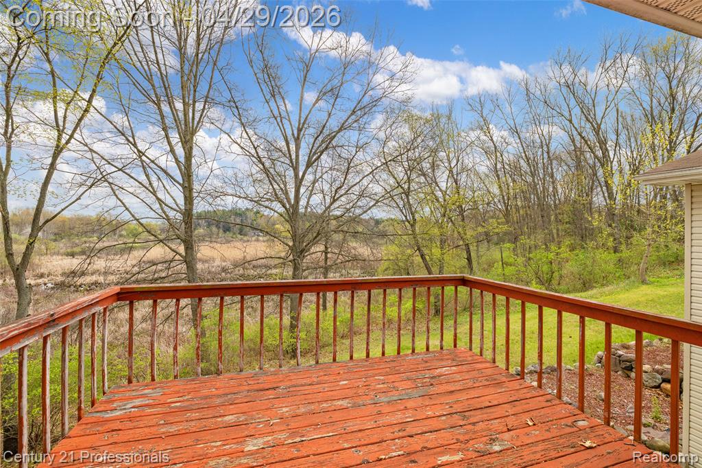 9200 Clyde Road Fenton, MI 48430 - Photo 11 of 58 Gallery Image 11
