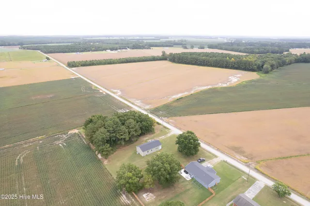 $295,000 | 247 Old Hickory Road, Hertford, NC 27944