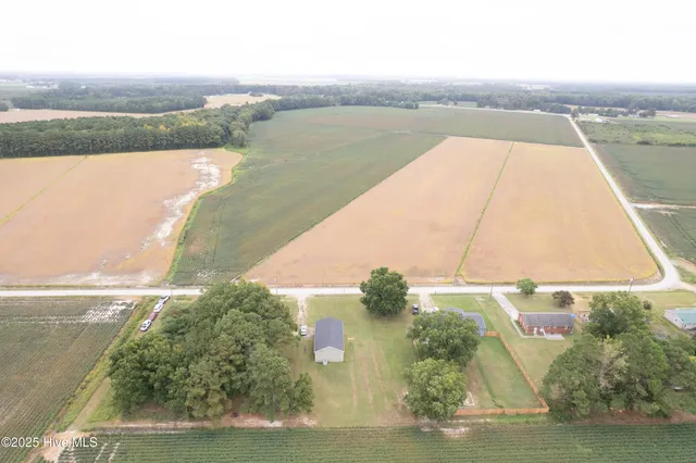 $295,000 | 247 Old Hickory Road, Hertford, NC 27944