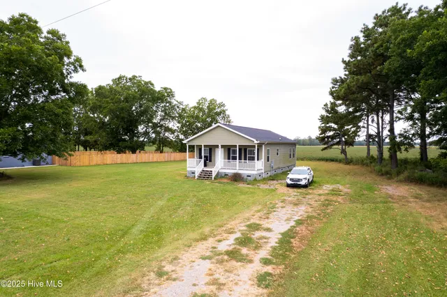 $295,000 | 247 Old Hickory Road, Hertford, NC 27944