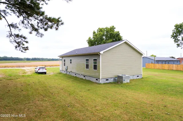 $295,000 | 247 Old Hickory Road, Hertford, NC 27944