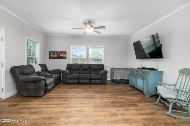 $295,000 | 247 Old Hickory Road, Hertford, NC 27944