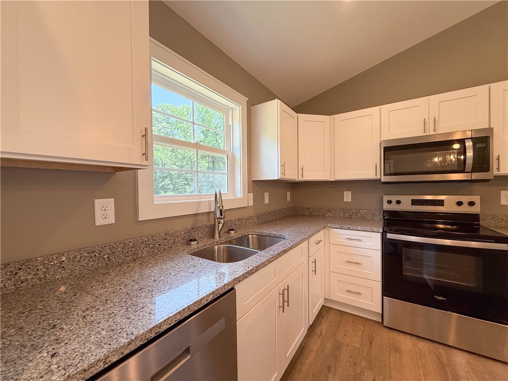 324 Code Circle Seneca, SC 29678 - Photo 12 of 38 Gallery Image 12
