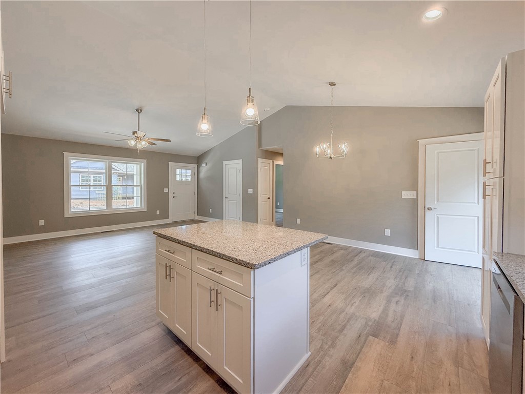 324 Code Circle Seneca, SC 29678 - Photo 13 of 38 Gallery Image 13