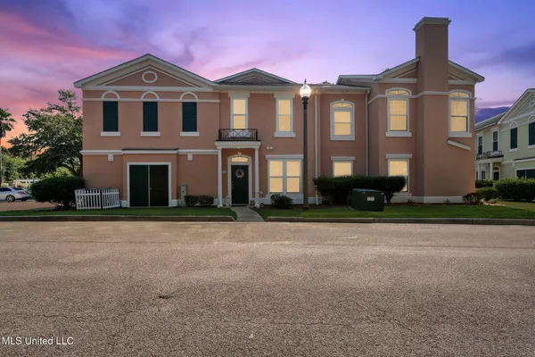 $298,000 | 2252 Beach Drive, Unit 1206, Gulfport, MS 39507