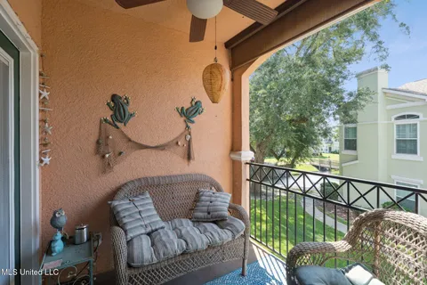 $319,000 | 2252 Beach Drive, Unit 1206, Gulfport, MS 39507