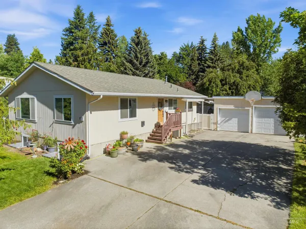 $485,000 | 1118 East E Street, Moscow, ID 83843