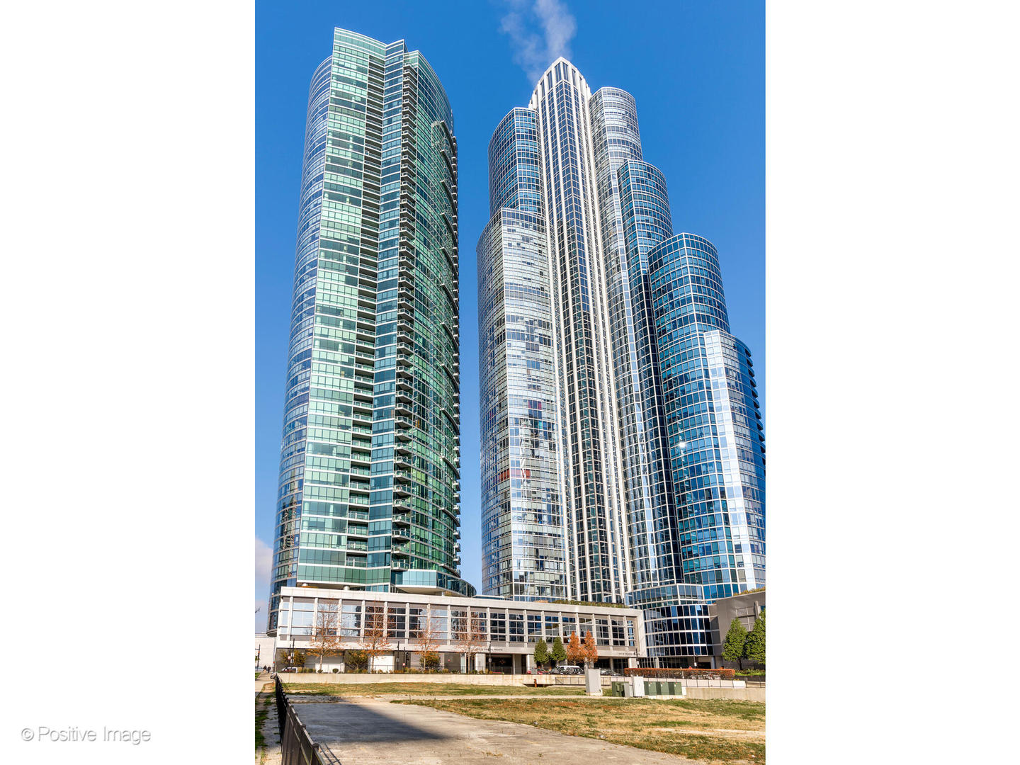 1201 South Prairie Avenue, Unit 2402 Chicago, IL 60605 - Photo 1 of 32 a view of a tall building