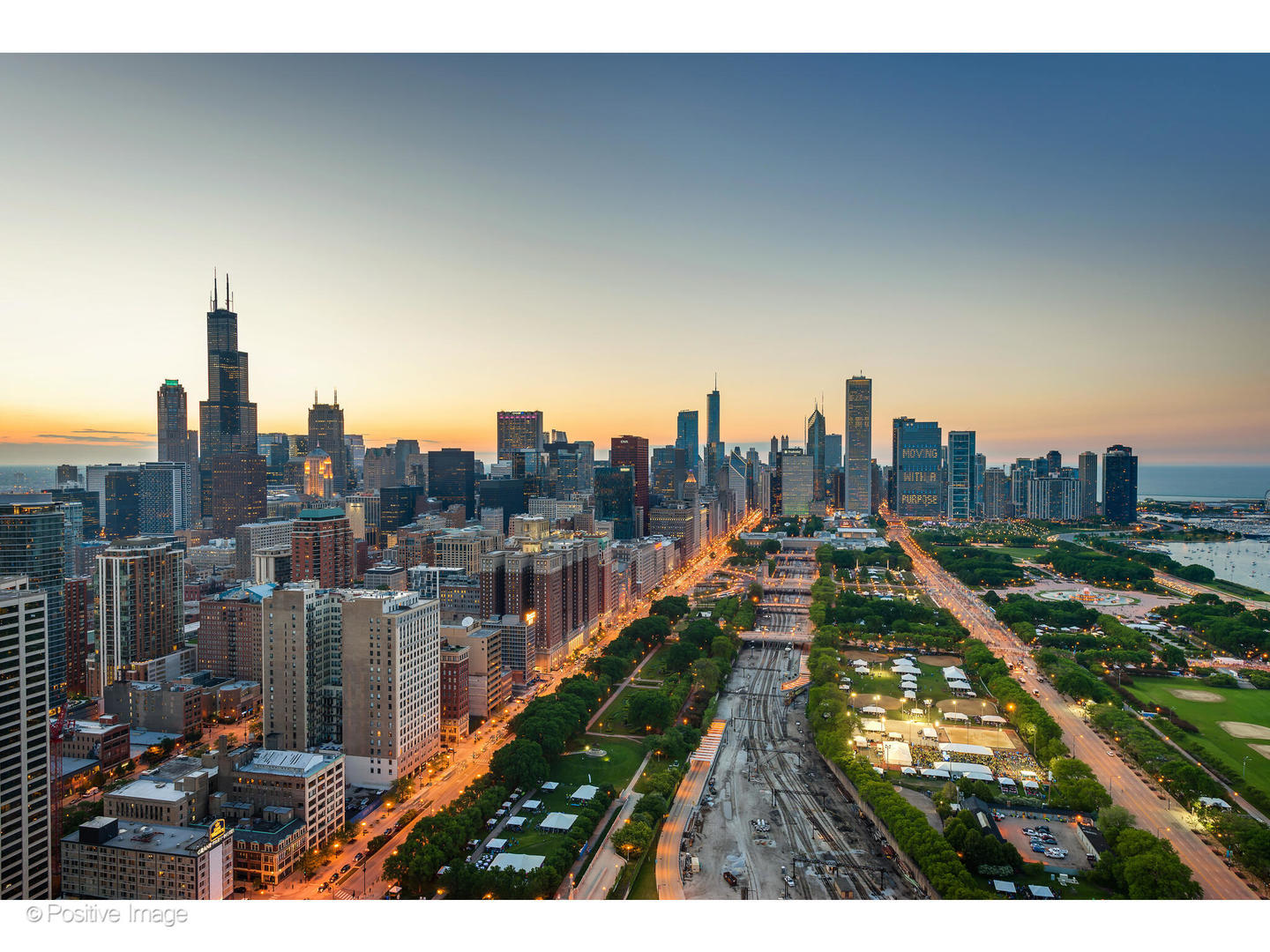 1201 South Prairie Avenue, Unit 2402 Chicago, IL 60605 - Photo 26 of 32 a view of a city