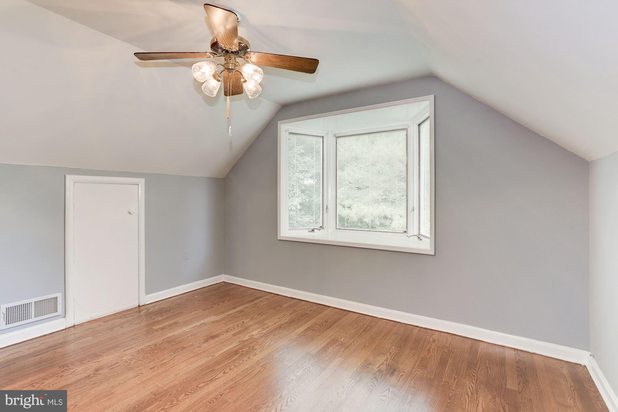 10118 Renfrew Road Silver Spring, MD 20901 - Photo 18 of 30 Bedroom