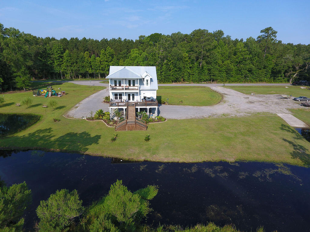 26 Castlebury Road Walterboro, SC 29488 - Photo 43 of 50 DJI_0013