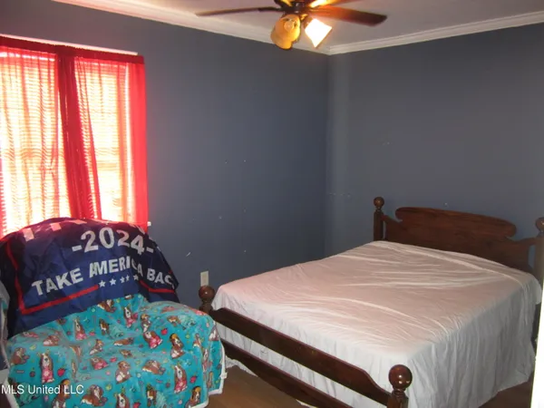 $350,000 | 1356 County Road 180, Blue Springs, MS 38828