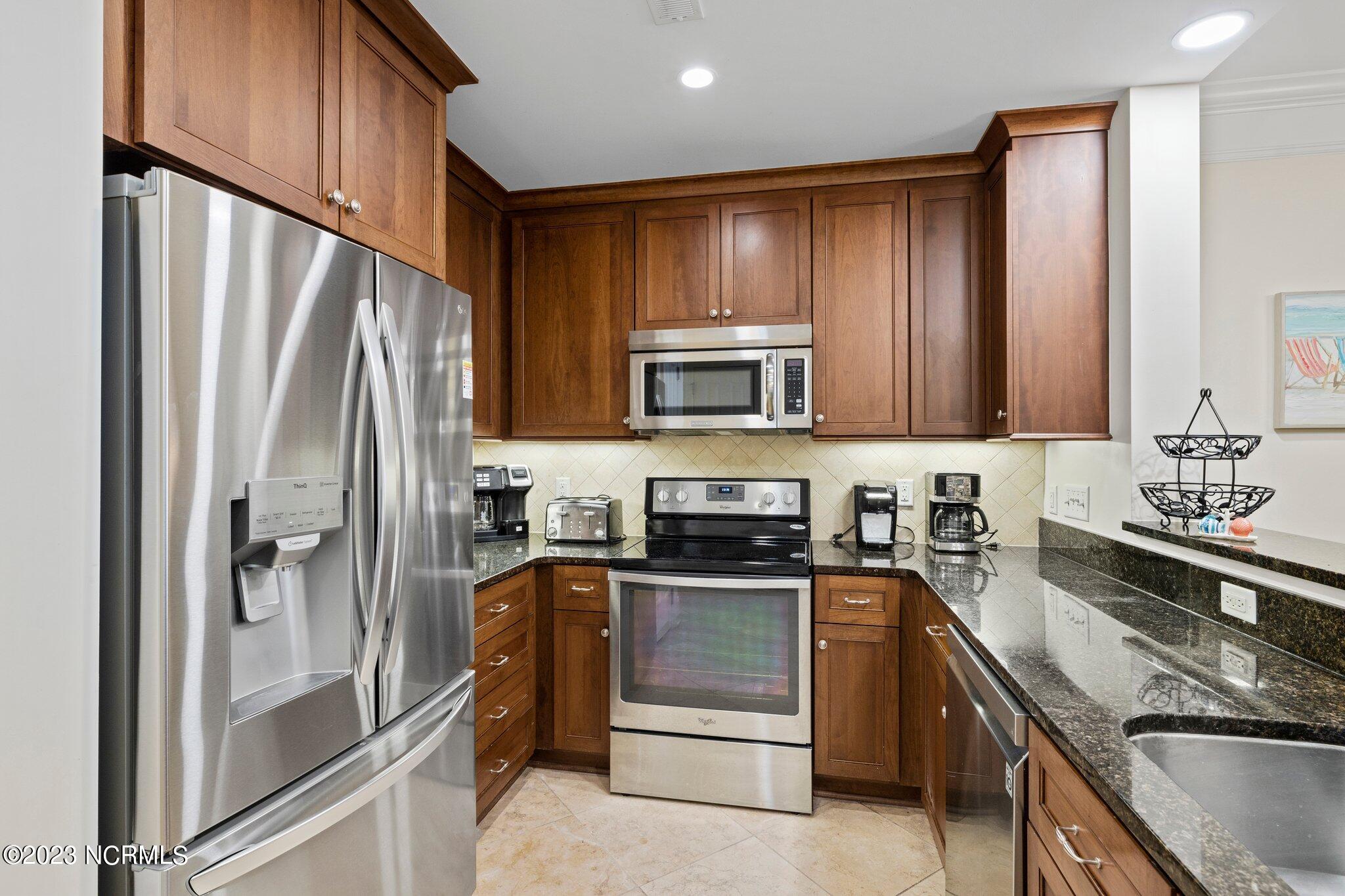 1435 Salter Path Road, Unit H2 Indian Beach, NC 28512 - Photo 22 of 50 29-web-or-mls-_S3A8719