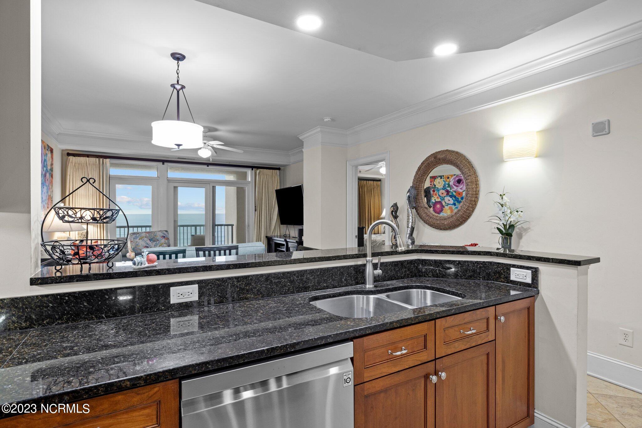 1435 Salter Path Road, Unit H2 Indian Beach, NC 28512 - Photo 23 of 50 31-web-or-mls-_S3A8731