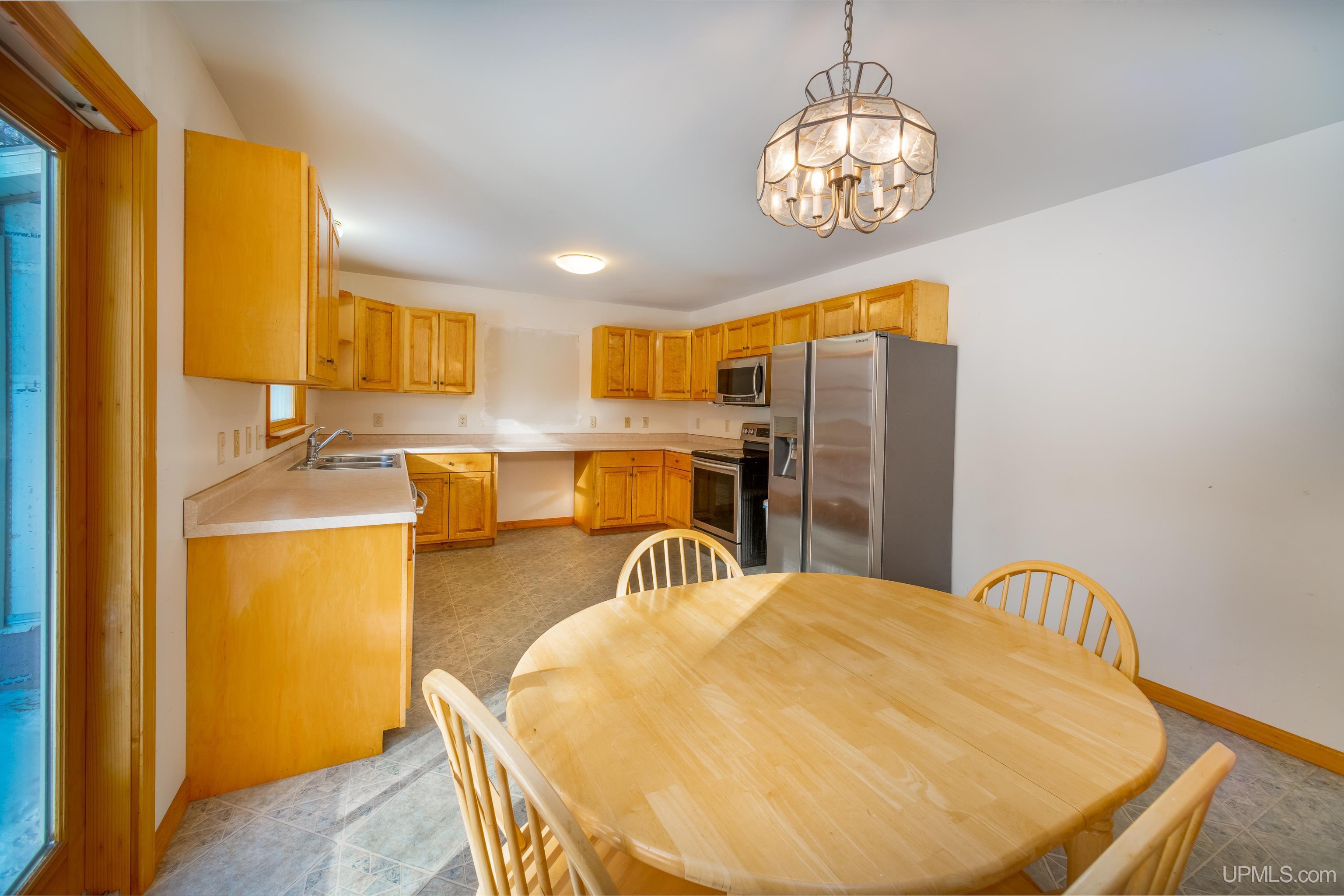 1787 Co Road Marquette, MI 49855 - Photo 10 of 56