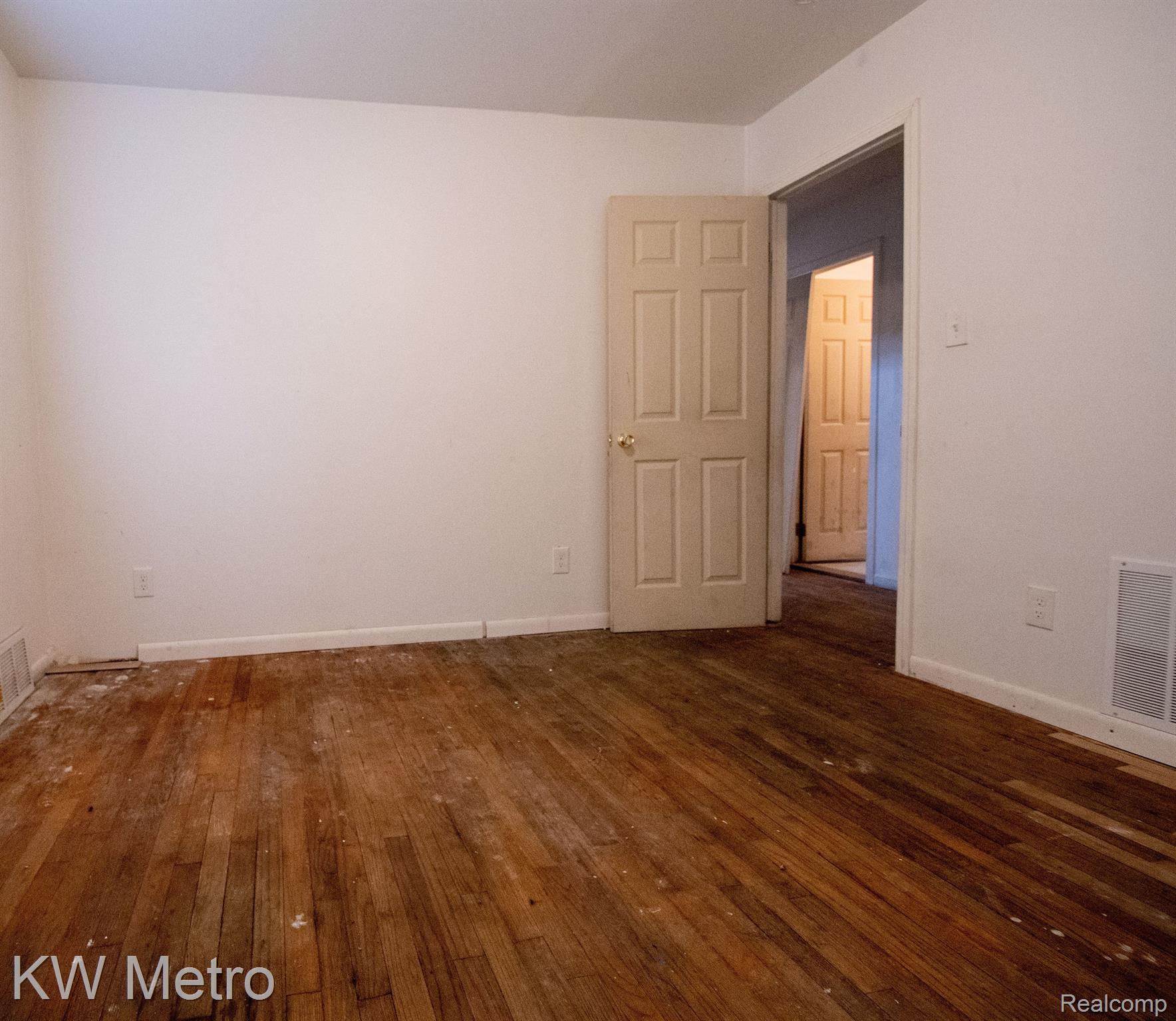 14610 Burt Road Detroit, MI 48223 - Photo 5 of 9 Gallery Image 5